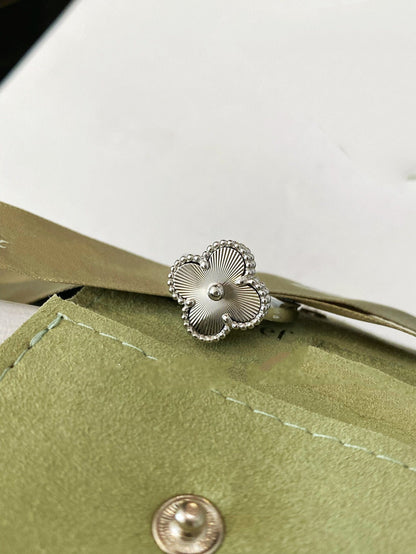 [Vintora]CLOVER SILVER RING