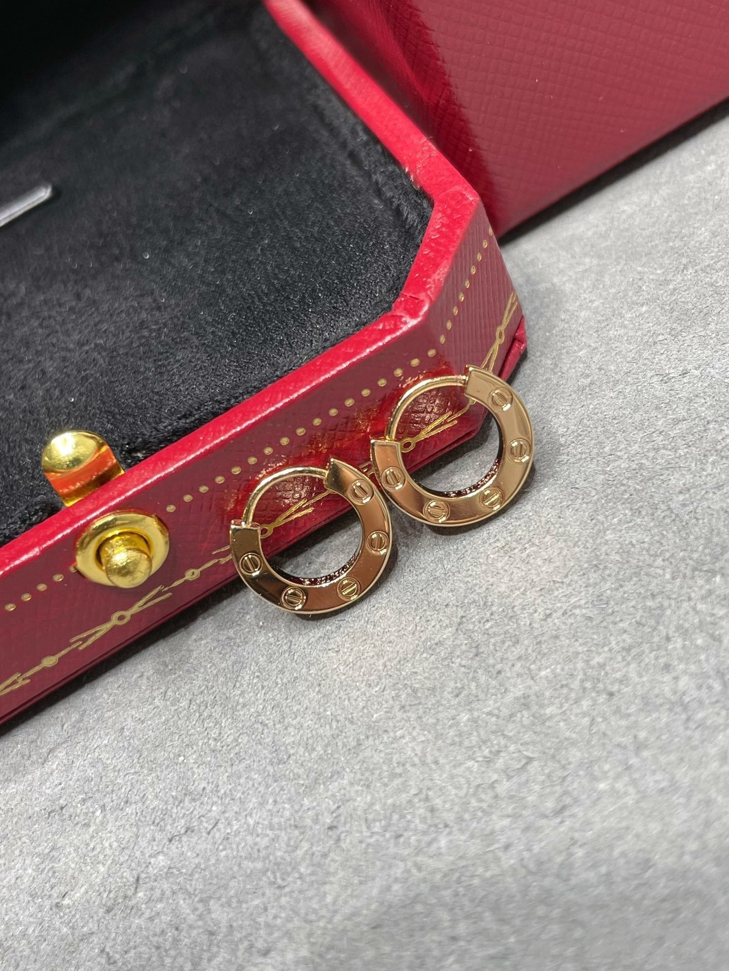 [Vintora]LOVE MINI EARRINGS