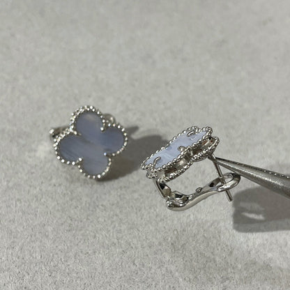 [Vintora]CLOVER CHALCEDONY SILVER STUD EARRINGS
