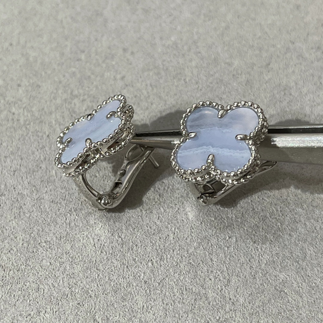 [Vintora]CLOVER CHALCEDONY SILVER STUD EARRINGS