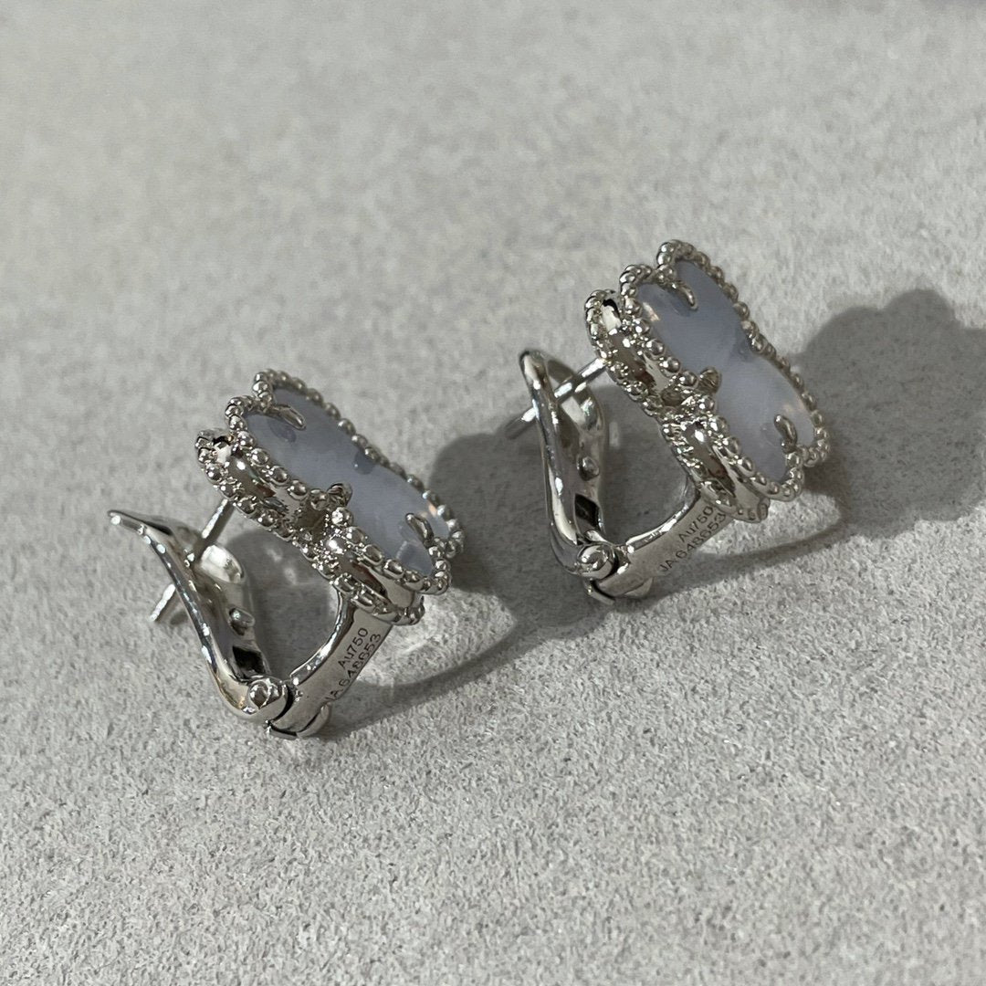[Vintora]CLOVER CHALCEDONY SILVER STUD EARRINGS