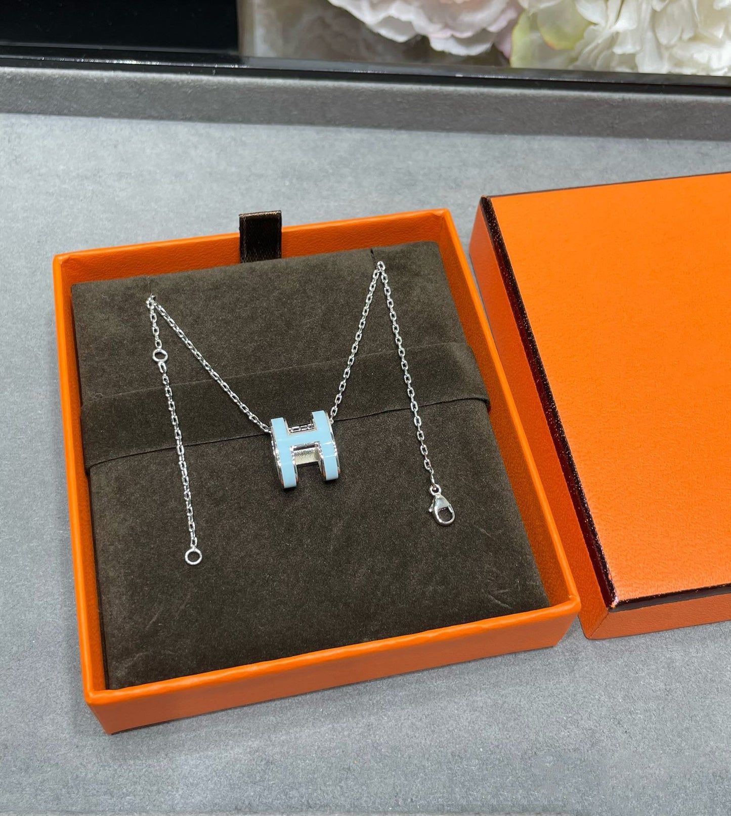 [Vintora]POP H SKY BLUE NECKLACE