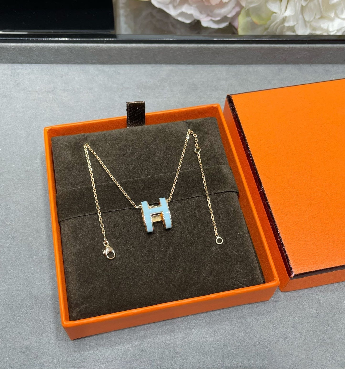 [Vintora]POP H SKY BLUE NECKLACE