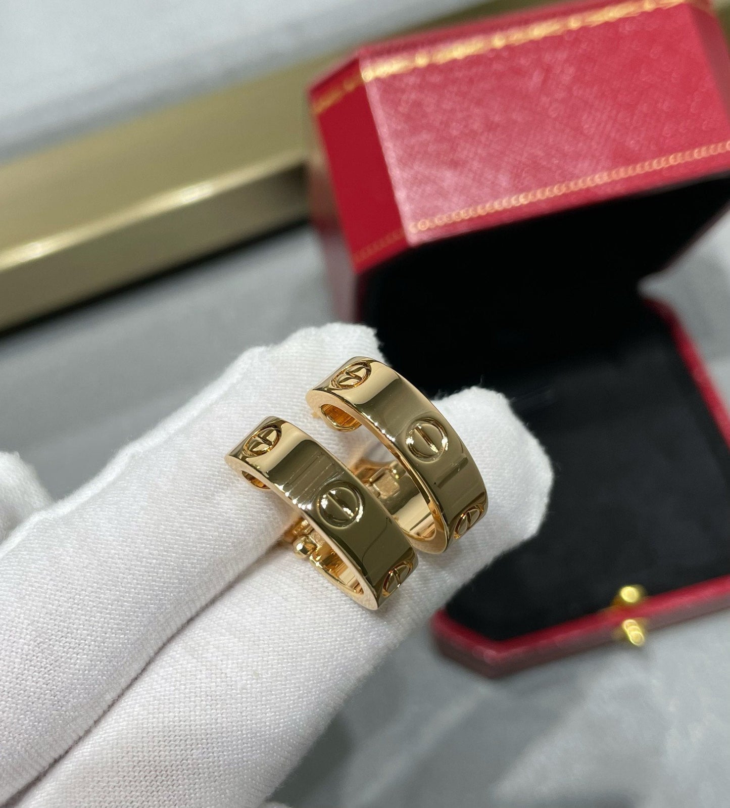[Vintora]LOVE 5.5MM EARRINGS