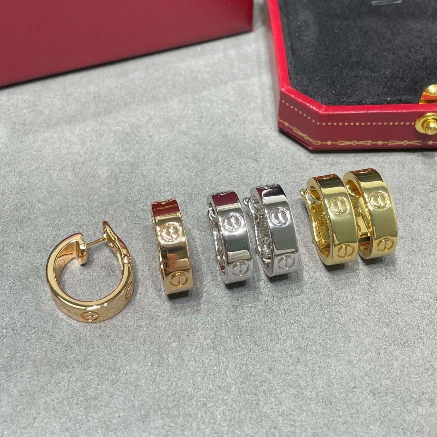 [Vintora]LOVE 5.5MM EARRINGS