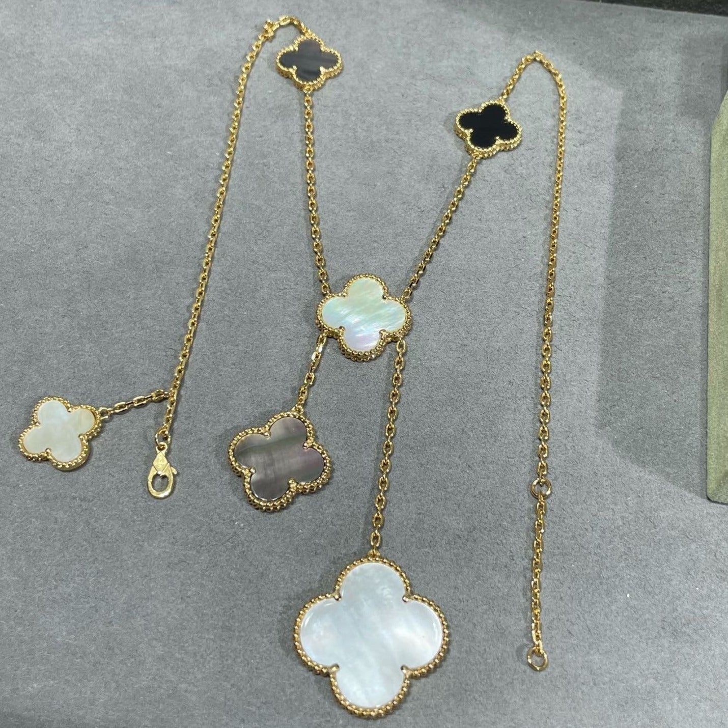 [Vintora]CLOVER 6 MOTIF MOP ONYX GOLD NECKLACE