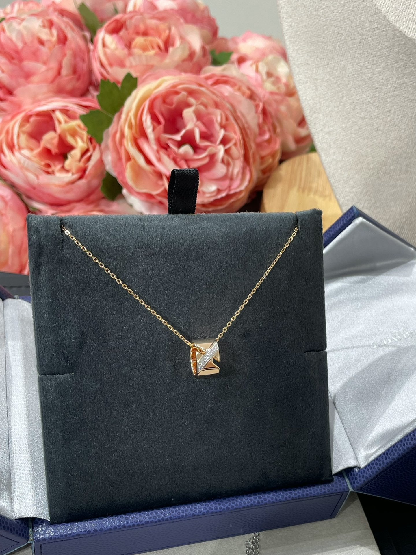 [Vintora]LIENS EVIDENCE DIAMOND NECKLACE