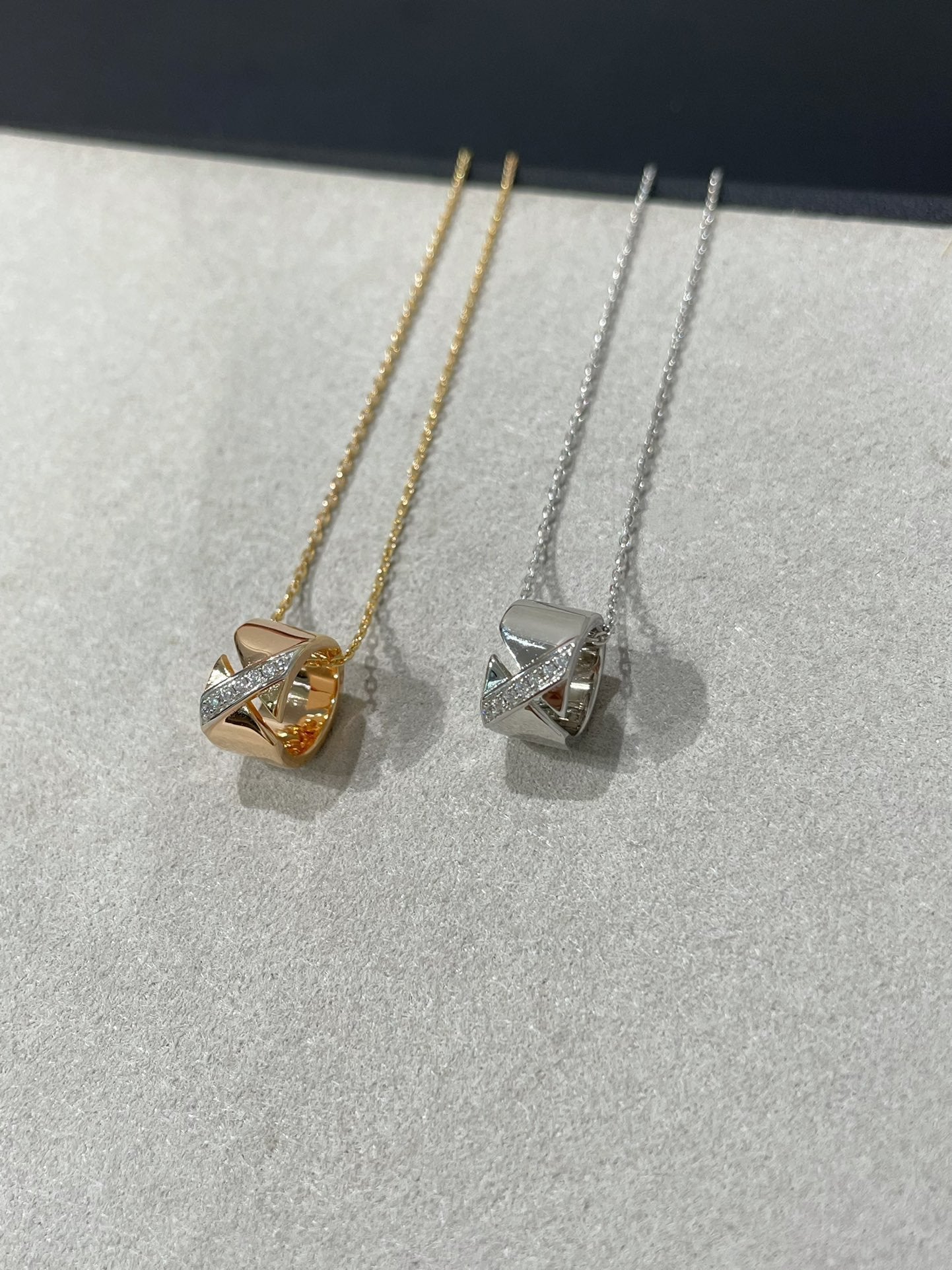 [Vintora]LIENS EVIDENCE DIAMOND NECKLACE