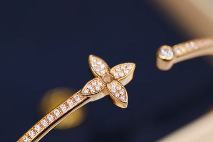 [Vintora]IDYLLE PINK GOLD OPEN BRACELET DIAMOND PAVED