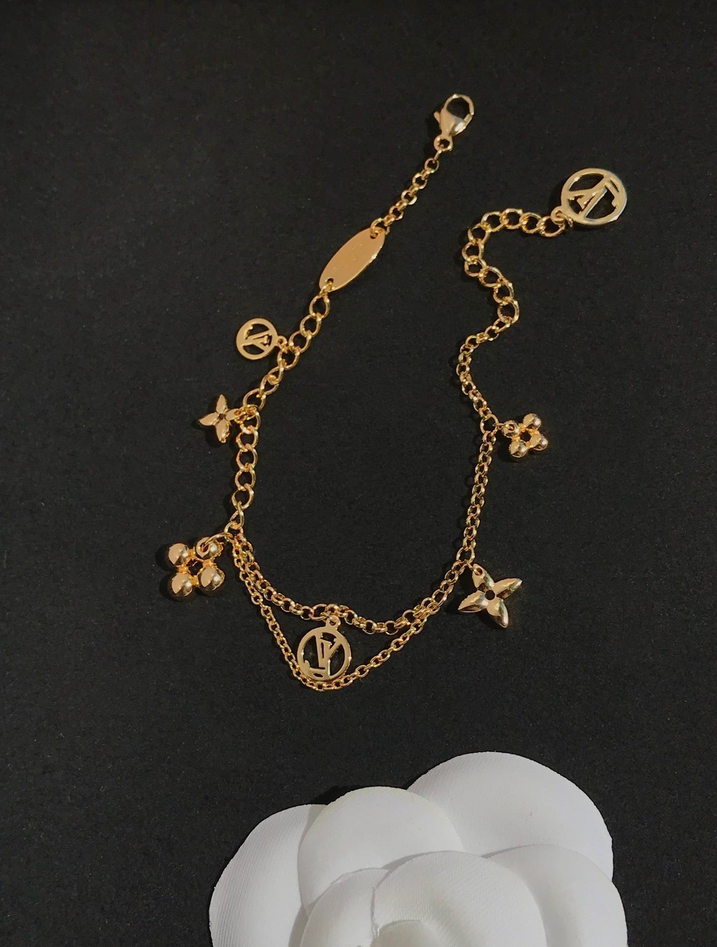 [Vintora]BLOOMING PINK GOLD MOP BRACELET