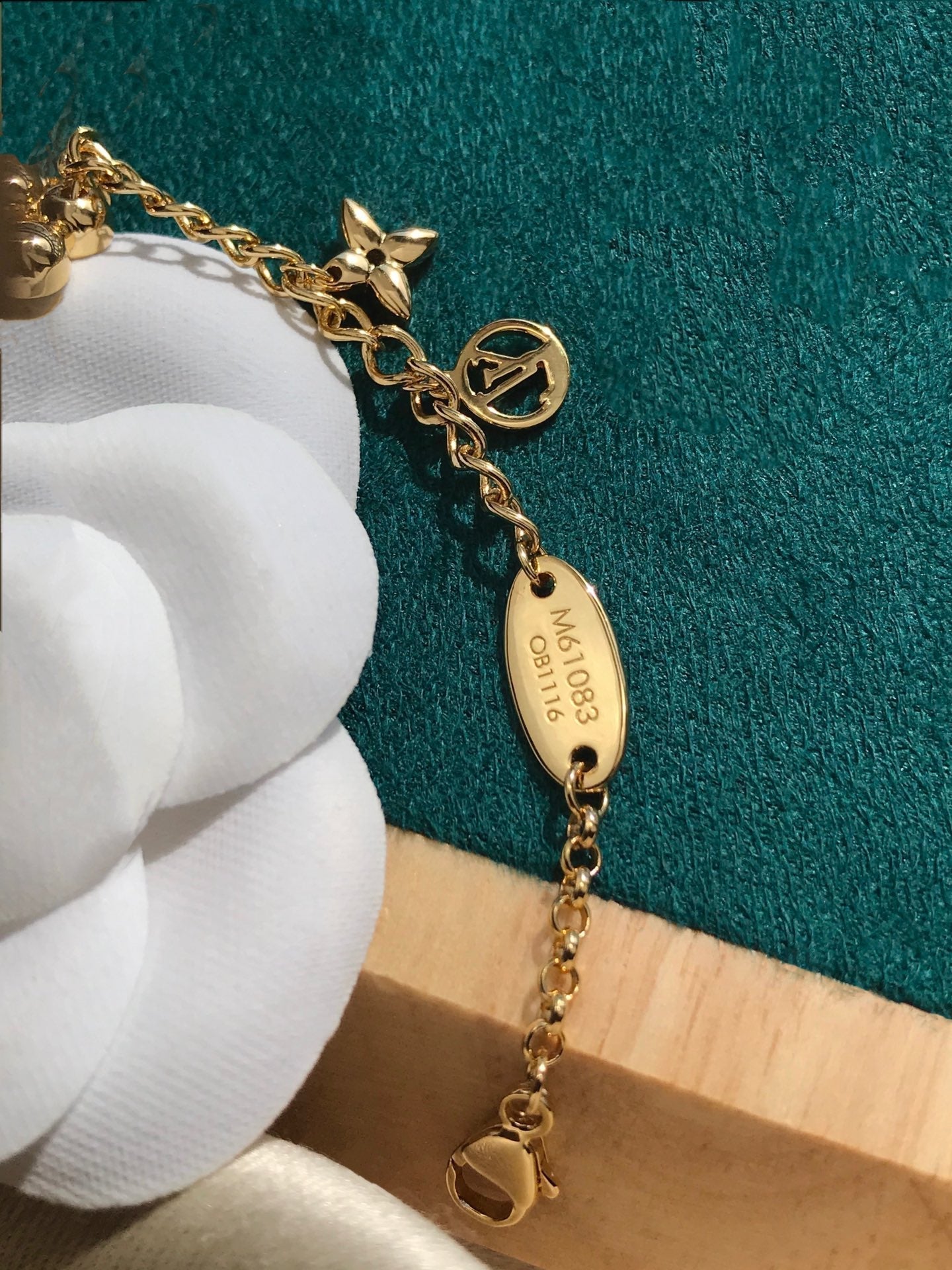 [Vintora]BLOOMING PINK GOLD MOP BRACELET
