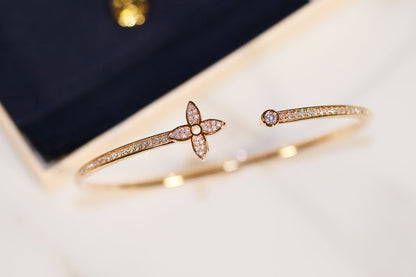[Vintora]IDYLLE GOLD OPEN BRACELET DIAMOND PAVED