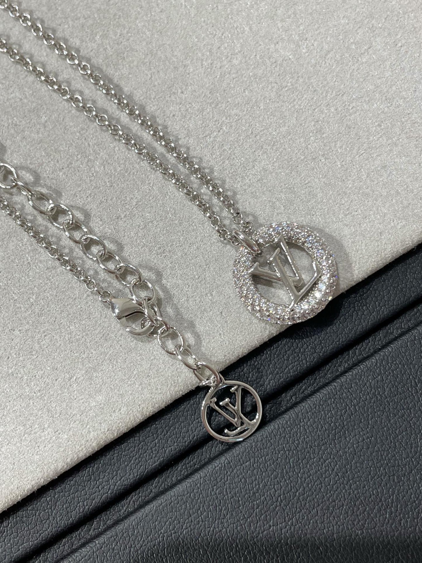 [Vintora]BY NIGHT DIAMOND PAVED NECKLACE
