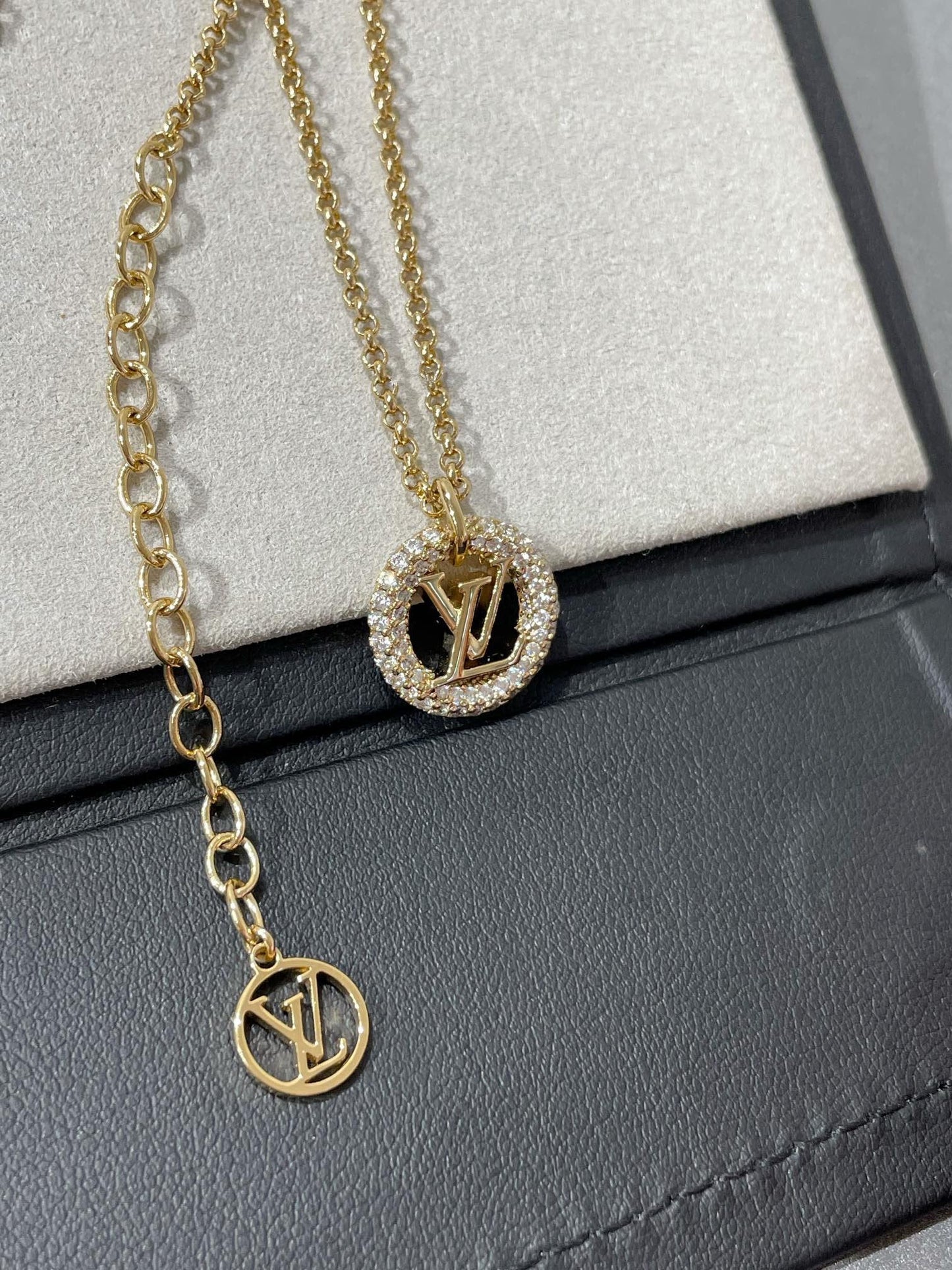 [Vintora]BY NIGHT DIAMOND PAVED NECKLACE