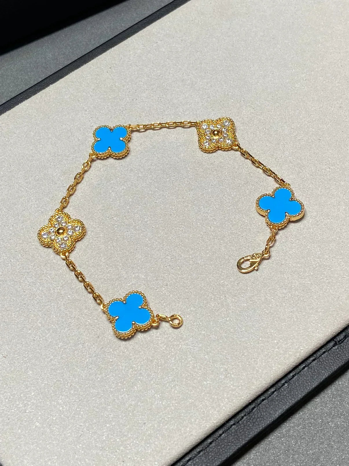[Vintora] CLOVER 5 MOTIF BLUE AGATE BRACELET COLLECTION