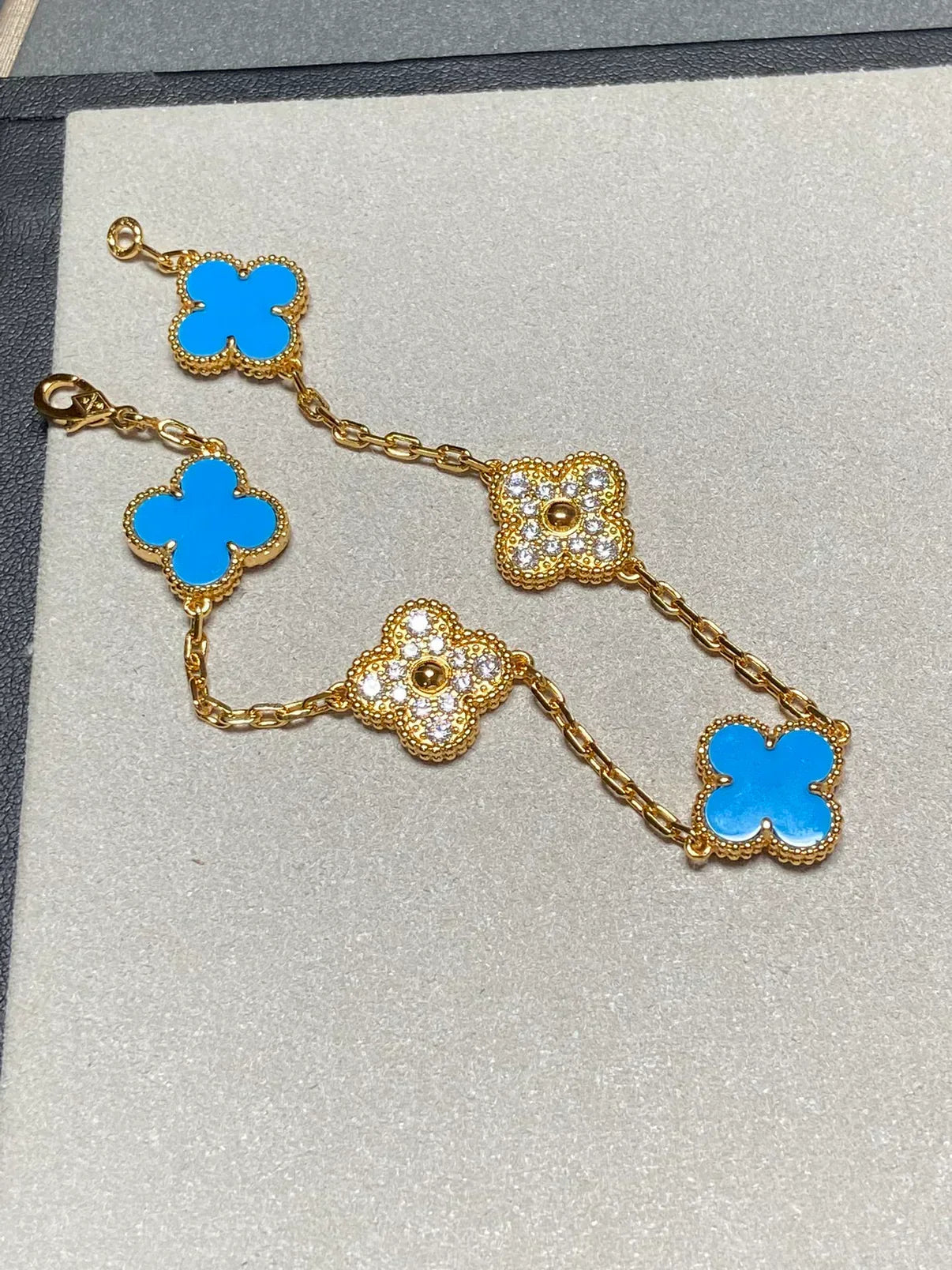 [Vintora] CLOVER 5 MOTIF BLUE AGATE BRACELET COLLECTION
