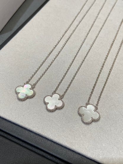 [Vintora]CLOVER MEDIUM SILVER WHITE MOP NECKLACE