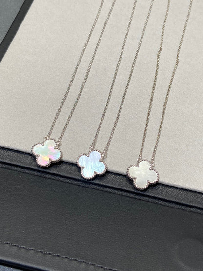 [Vintora]CLOVER MEDIUM SILVER WHITE MOP NECKLACE