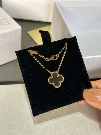 [Vintora]CLOVER ROCK CRYSTAL Vintora GOLD NECKLACE