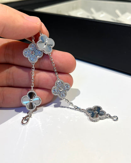 [Vintora] CLOVER 5 MOTIF LASER BRACELET COLLECTION