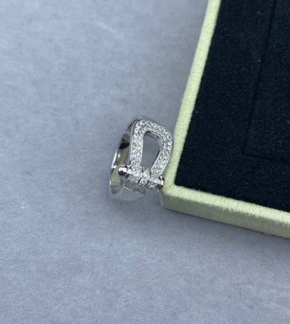 [Vintora]Wide Hoof-Shaped Diamond-Studded Ring