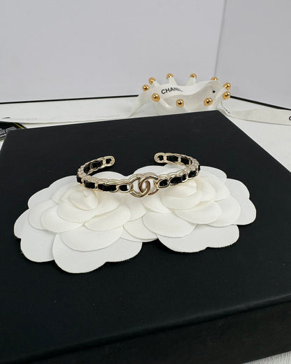 [Vintora]Double C Open Bangle