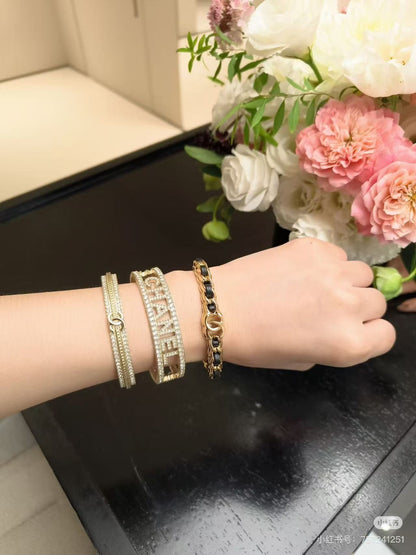 [Vintora]Double C Open Bangle