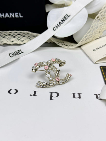 [Vintora]26C Pink-White Enamel Ice Cream Cone Double C Brooch