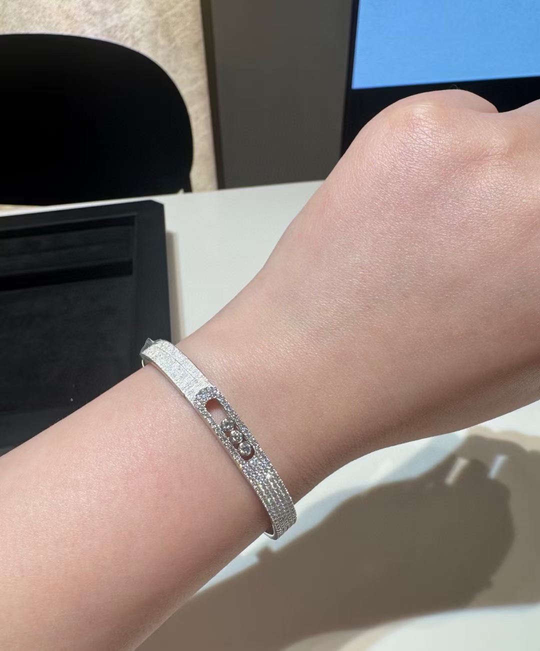 [Vintora]2026 BRAND-NEW FROSTED BRACELET WITH DIAMONDS THREE COLORS