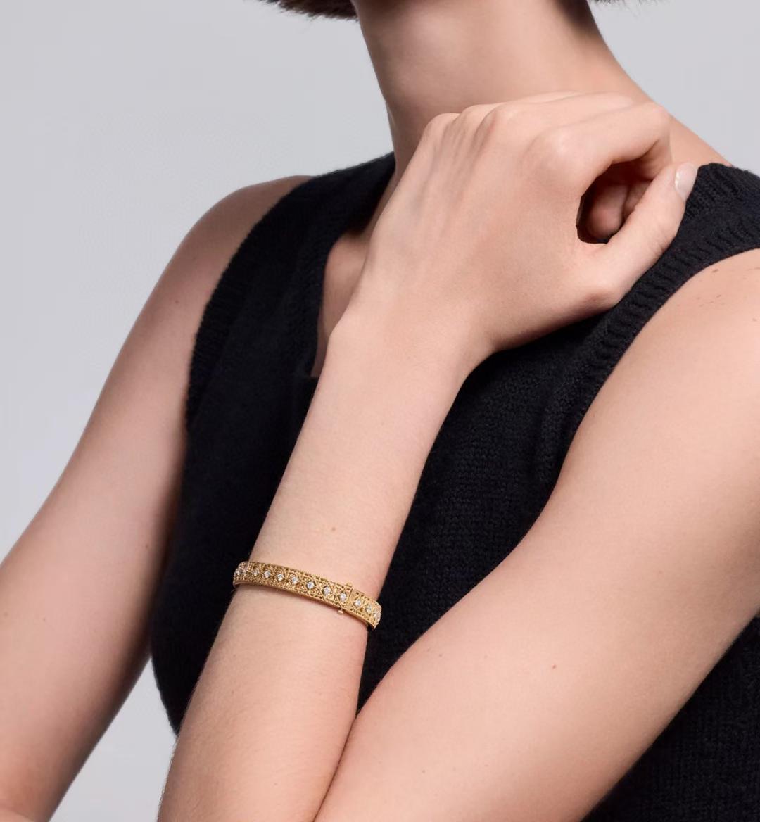 [?Vintora]2026 WOVEN-PATTERN BRACELET SET WITH FULL DIAMOND INLAY THREE-COLORS