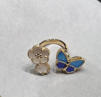 [Vintora]NEW TWIN BUTTERFLY LUCKY RING