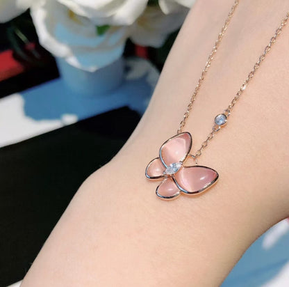 [Vintora]BUTTERFLY PINK MOTHER-OF-PEARL DIAMOND NECKLACE