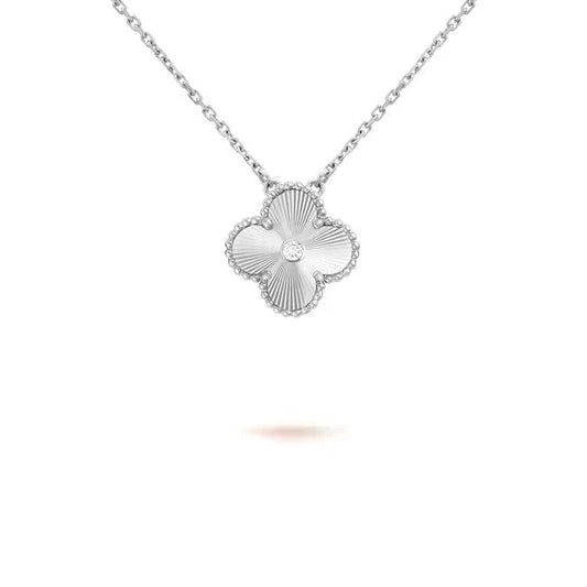 [Vintora]CLOVER  15MM DIAMOND LASER NECKLACE SILVER