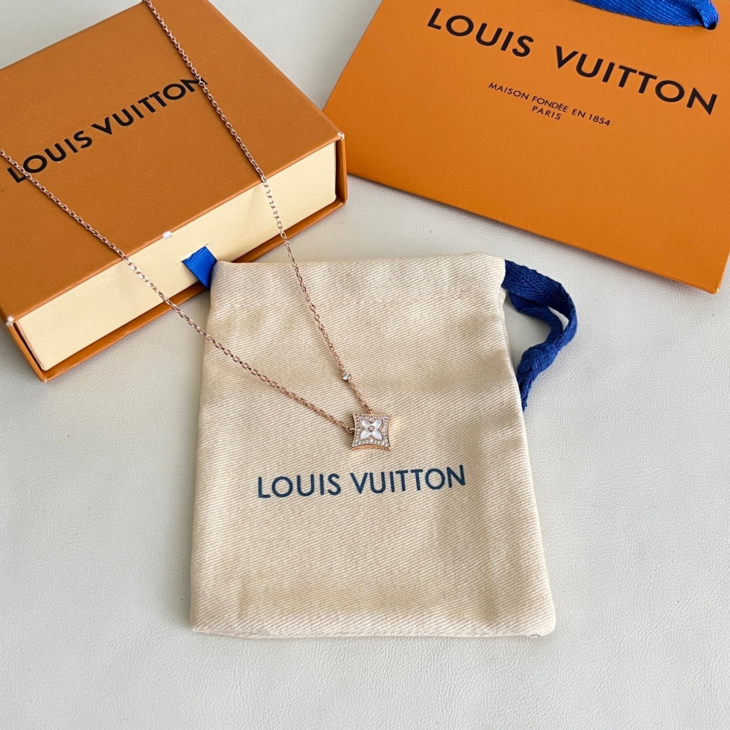 [Vintora]ROSE GOLD DIAMOND NECKLACE