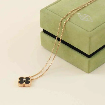 [Vintora]CLOVER 15MM DIAMOND ONYX NECKLACE