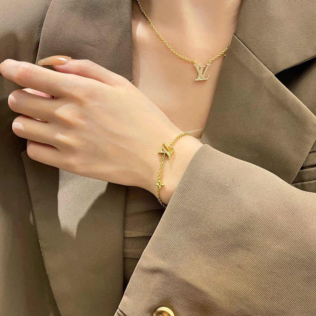 [Vintora]LOGO STAR MOTIF GOLD BRACELET
