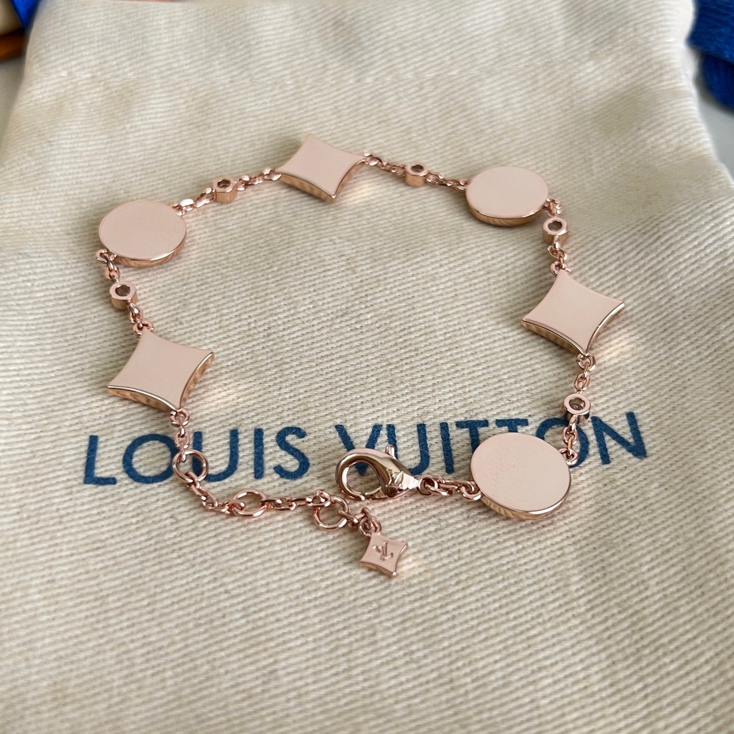 [Vintora]SIX FLOWERS PINK GOLD DIAMOND BRACELET