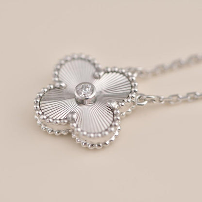 [Vintora]CLOVER  15MM DIAMOND LASER NECKLACE SILVER