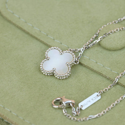 [Vintora]CLOVER  15MM WHITE MOTHER-OF-PEARL SILVER