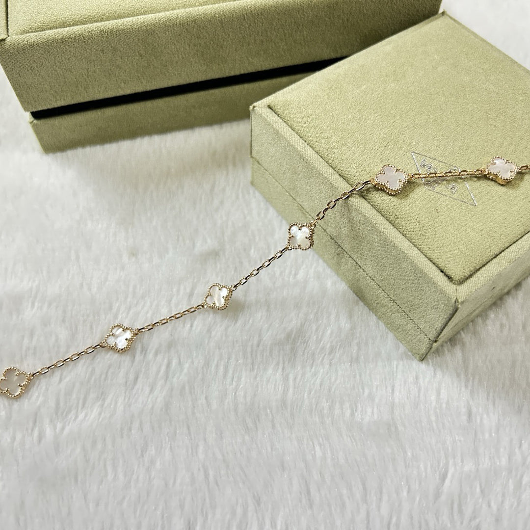 [Vintora]CLOVER 6 MOTIF WHITE MOP BRACELET-w