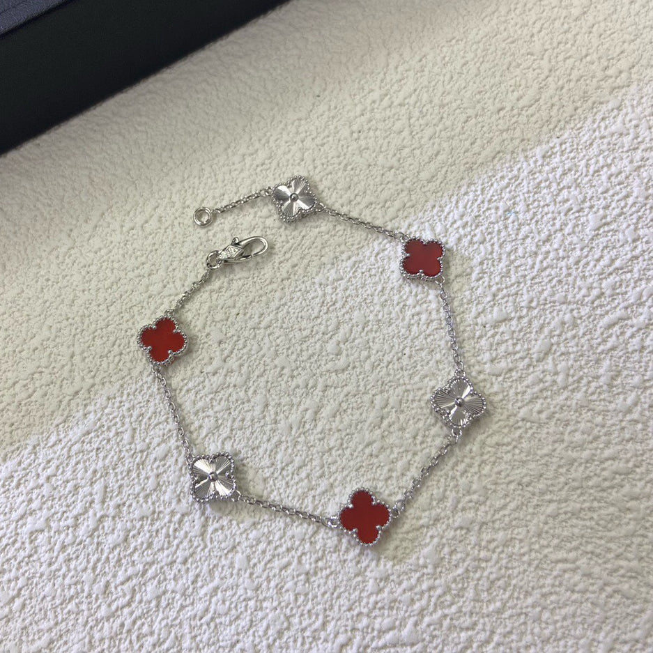 [Vintora]CLOVER 6 MOTIF RED AGATE LASER BRACELET-w