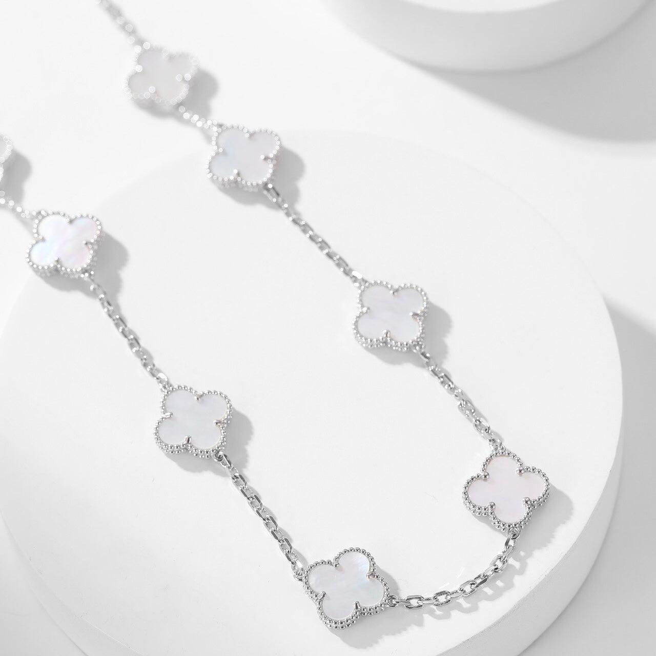[Vintora]CLOVER 10 MOTIFS WHITE MOTHER OF PEARL NECKLACE