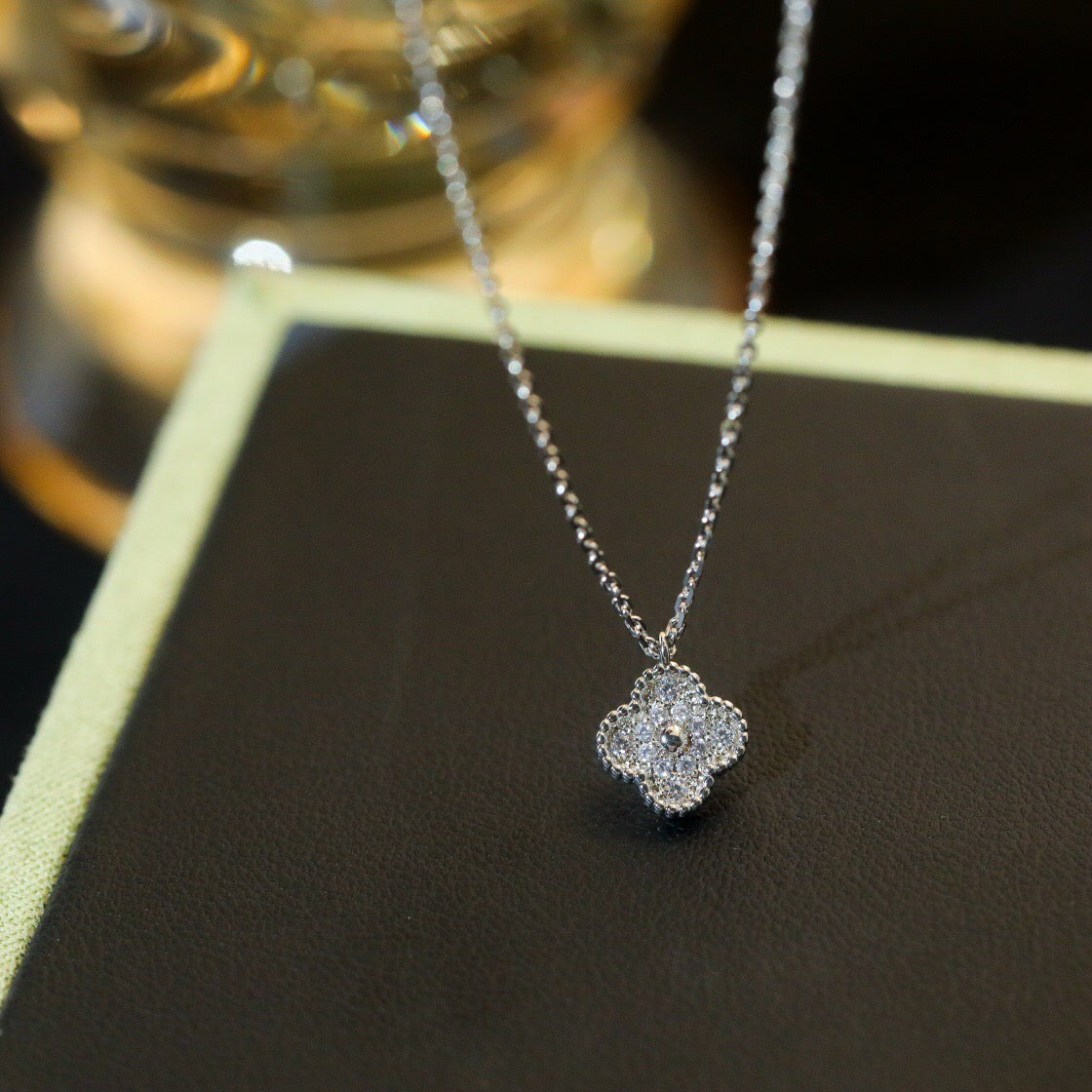 [Vintora]CLOVER MINI 9.5MM PENDANT DIAMOND NECKLACE