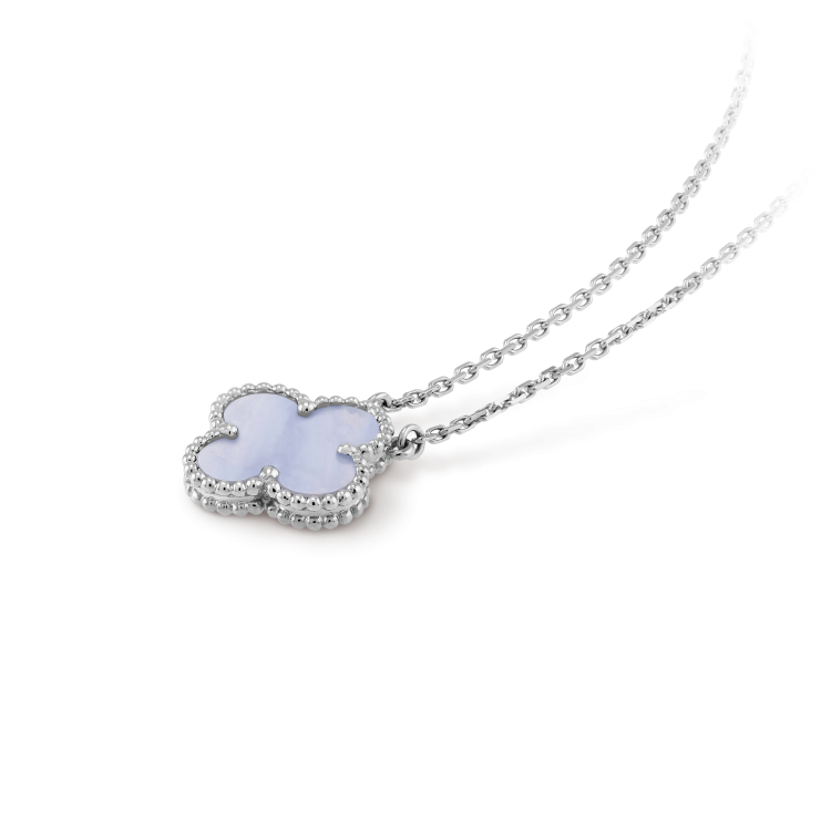 [Vintora]CLOVER 15MM BLUE CHALCEDONY NECKLACE SILVER