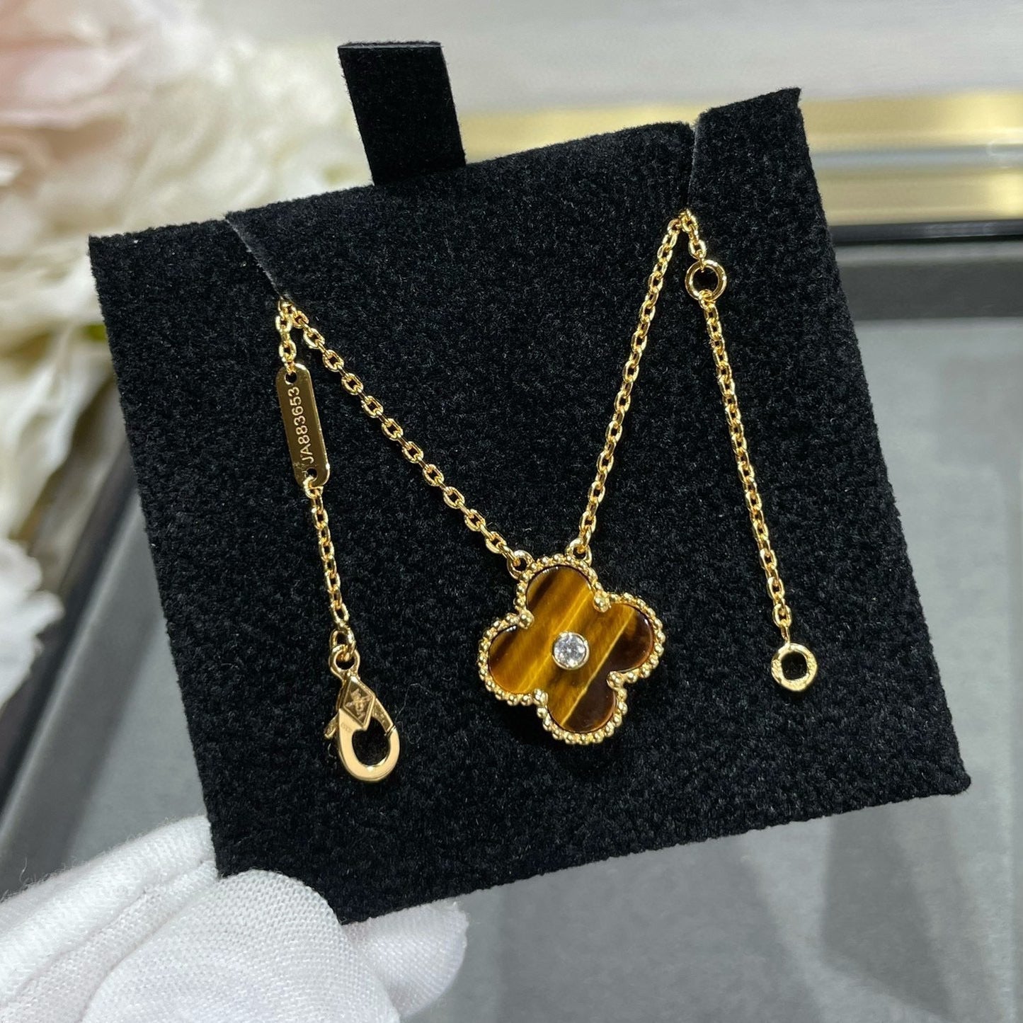 [Vintora]CLOVER 15MM DIAMOND AND YELLOW TIGER'S EYE AGATE necklace