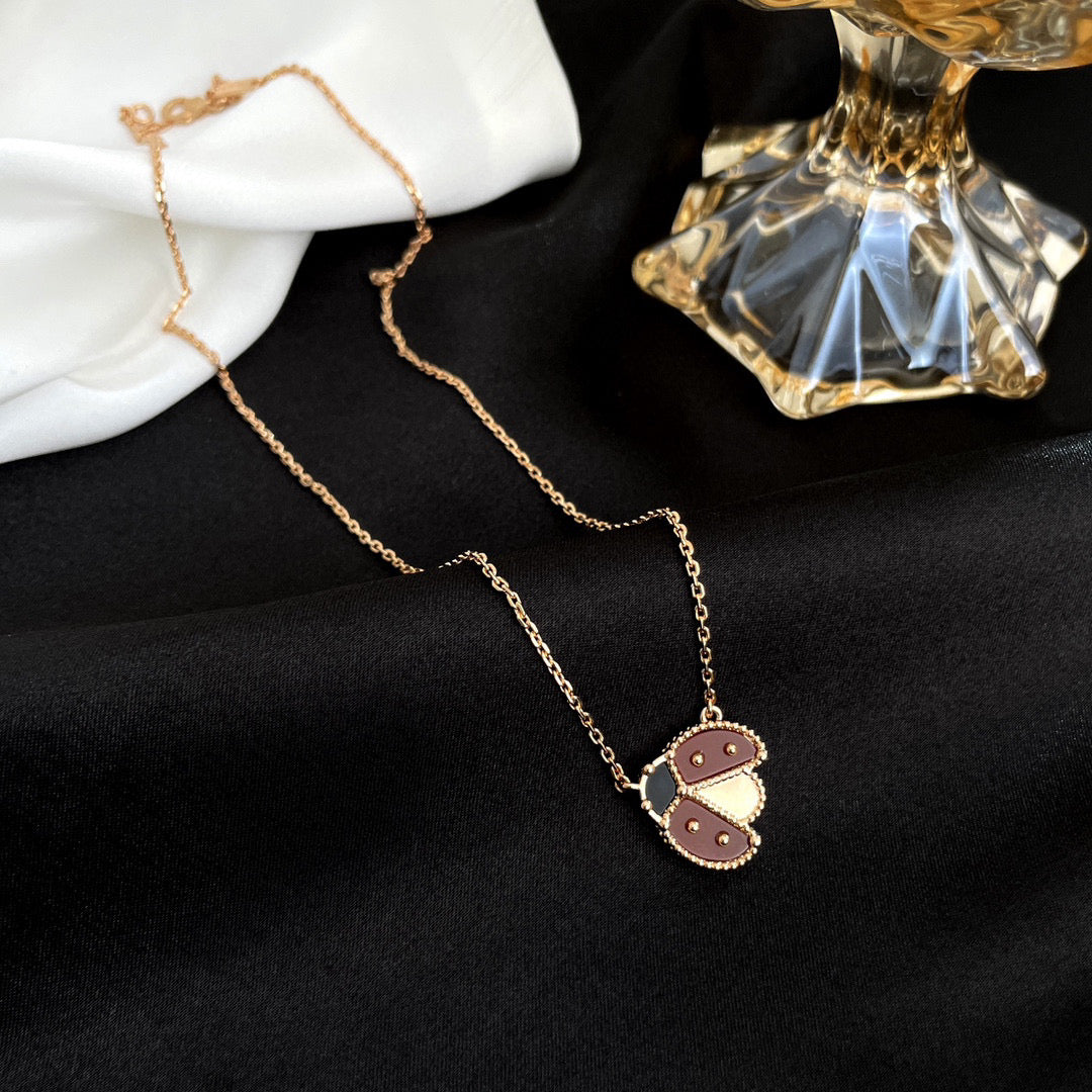 [Vintora]LUCKY  CARNELIANS LADYBUG NECKLACE