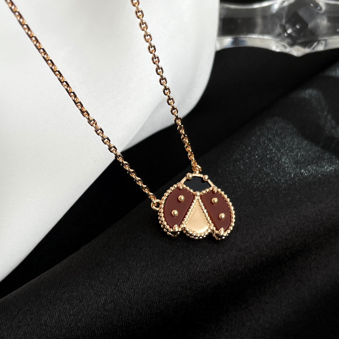 [Vintora]LUCKY  CARNELIANS LADYBUG NECKLACE