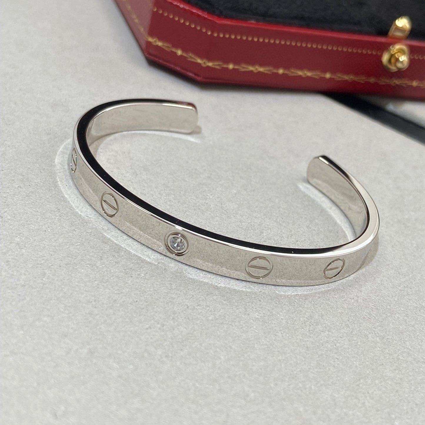 [Vintora]LOVE BRACELET 6.1MM 1 DIAMOND OPEN CUFF