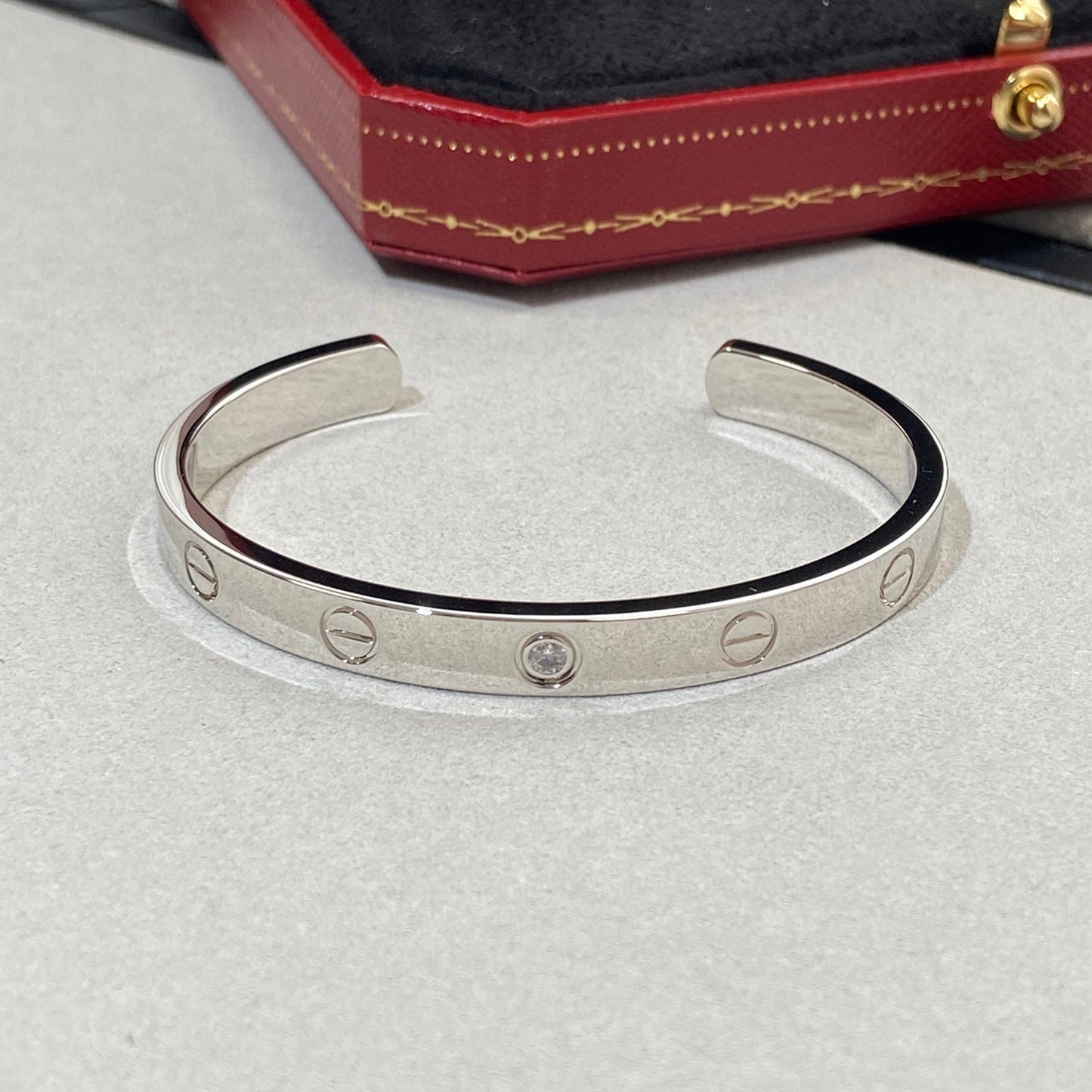 [Vintora]LOVE BRACELET 6.1MM 1 DIAMOND OPEN CUFF