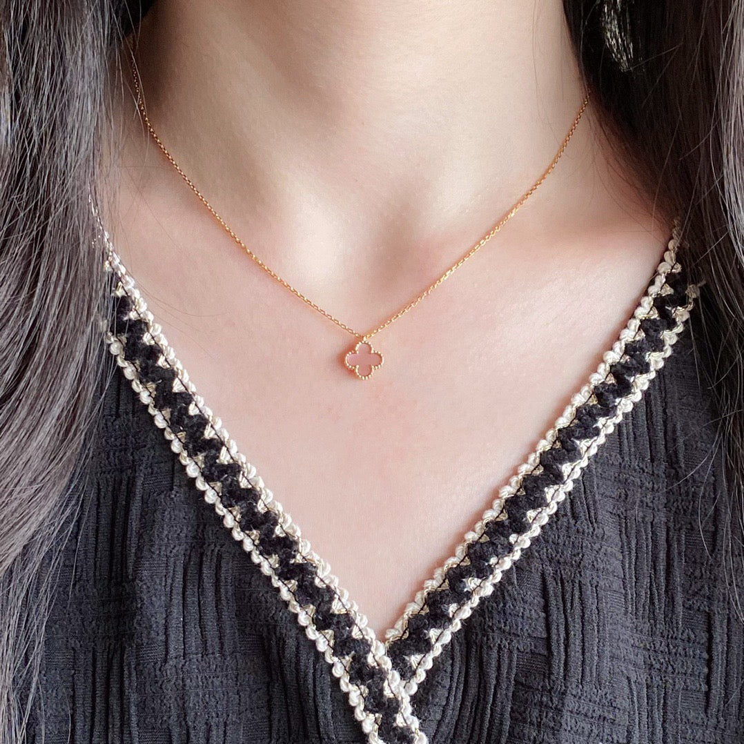[Vintora]CLOVER 15MM PINK MOTHER-OF-PEARL SINGLE FLOWER NECKLACE